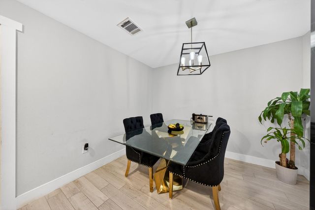 6215 Great Oaks Drive, Houston, TX 77050