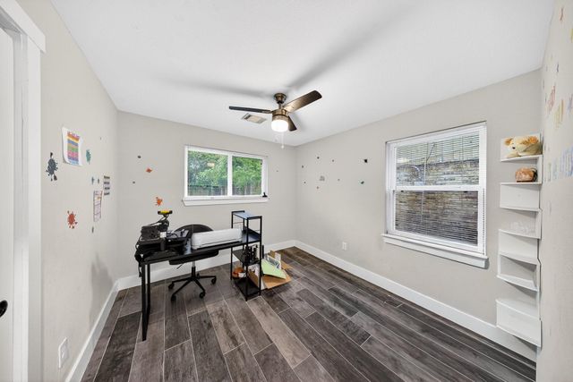 6215 Great Oaks Drive, Houston, TX 77050