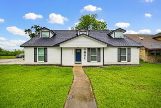 6215 Great Oaks Drive, Houston, TX 77050