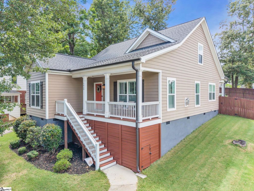 1429 E North Street, Greenville, SC 29607