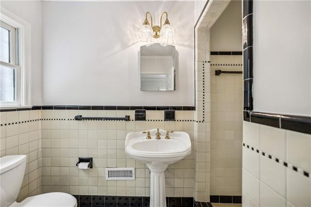 2684 Birchwood NE Drive, Atlanta, GA 30305