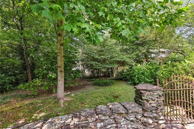 2684 Birchwood NE Drive, Atlanta, GA 30305