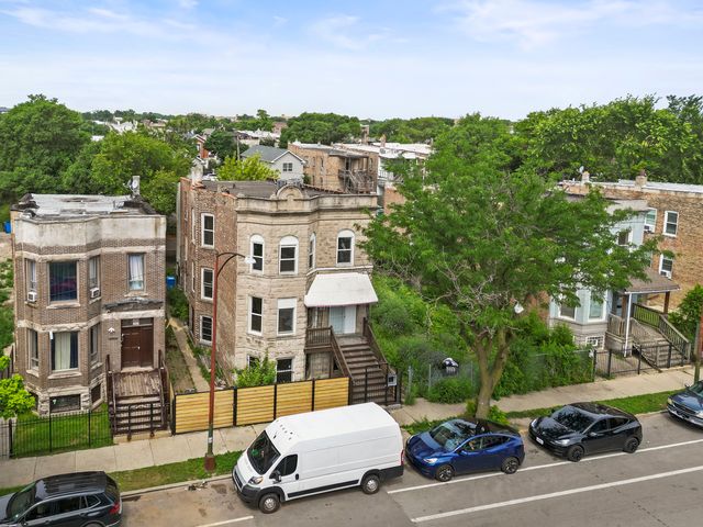 1532 S Homan Avenue, Chicago, IL 60623