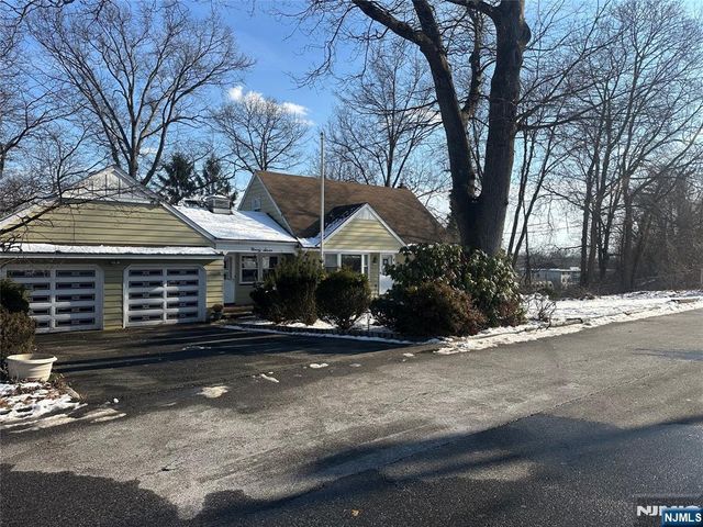 97 Wortendyke Avenue, Emerson, NJ 07630