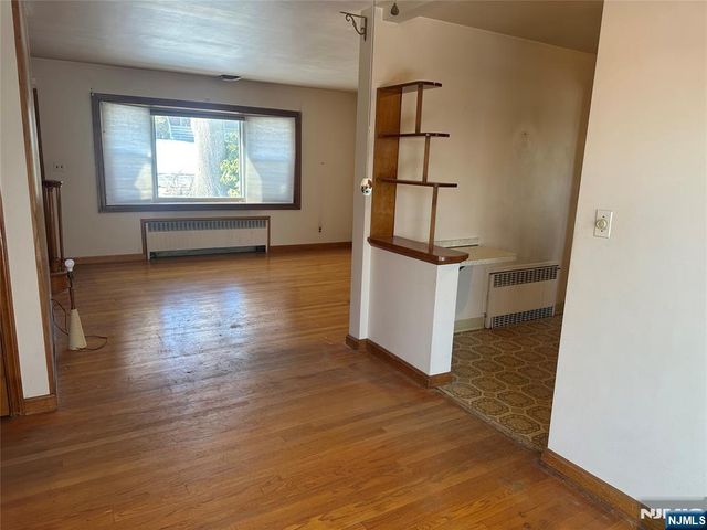 97 Wortendyke Avenue, Emerson, NJ 07630