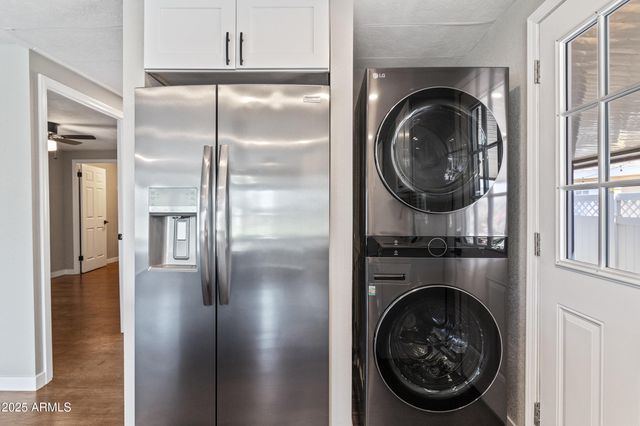 2401 W SOUTHERN Avenue 224, Tempe, AZ 85282