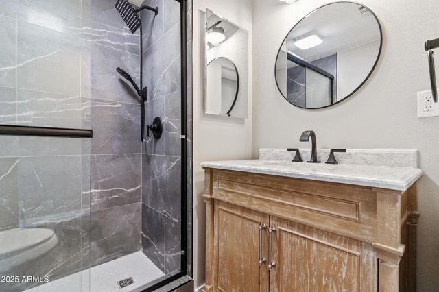 2401 W SOUTHERN Avenue 224, Tempe, AZ 85282