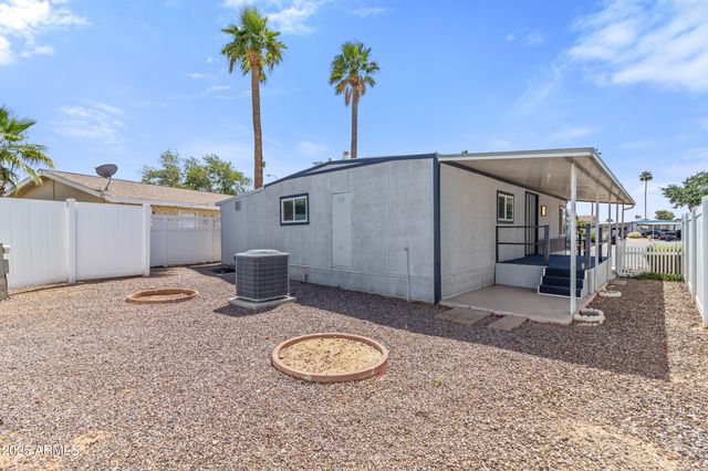 2401 W SOUTHERN Avenue 224, Tempe, AZ 85282