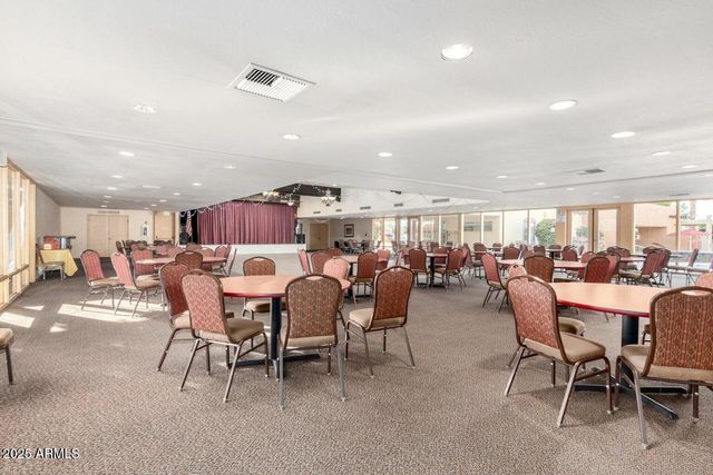 2401 W SOUTHERN Avenue 224, Tempe, AZ 85282