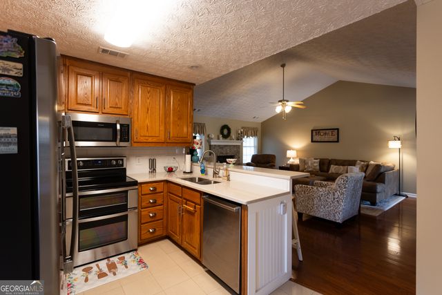 164 Laurel Lane, Social Circle, GA 30025