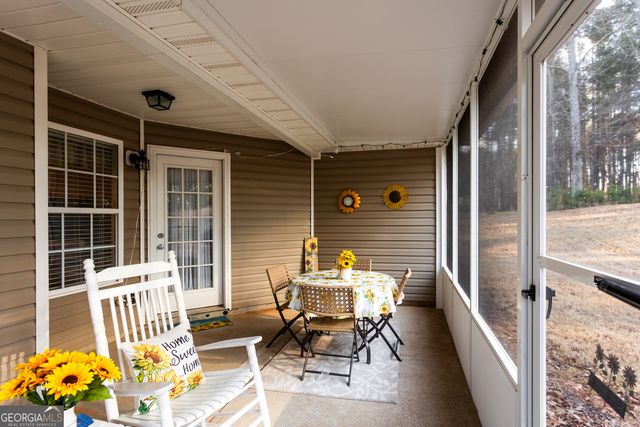 164 Laurel Lane, Social Circle, GA 30025