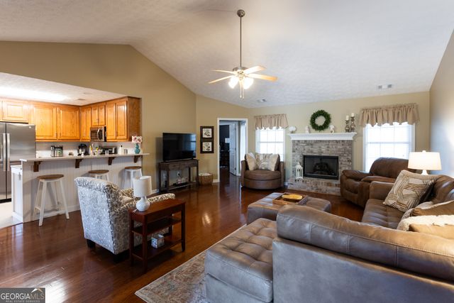 164 Laurel Lane, Social Circle, GA 30025