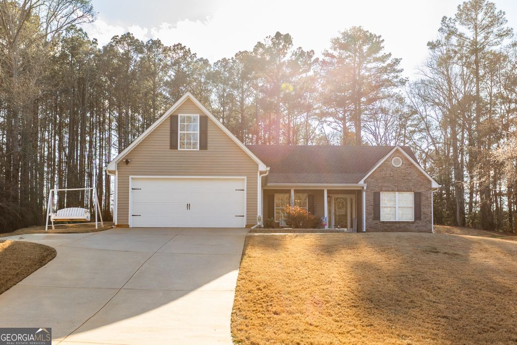 164 Laurel Lane, Social Circle, GA 30025