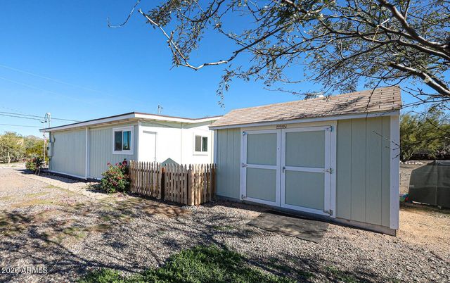 48624 N 3RD Avenue, New River, AZ 85087