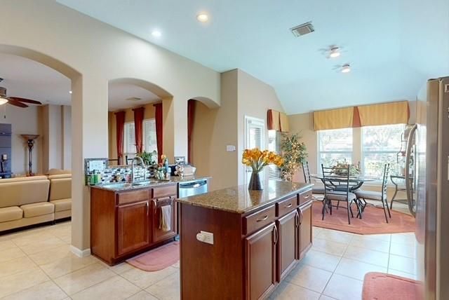 25906 S Lakefair, Richmond, TX 77406