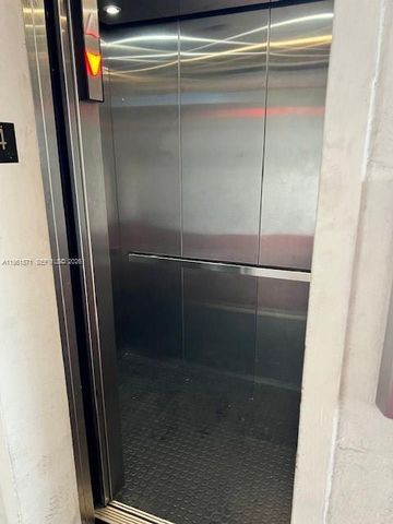 854 NW 87th Ave 405, Miami, FL 33172