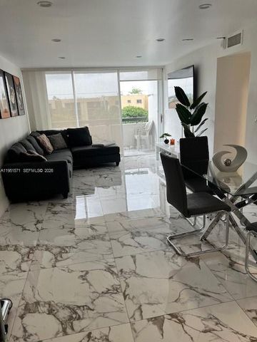 854 NW 87th Ave 405, Miami, FL 33172