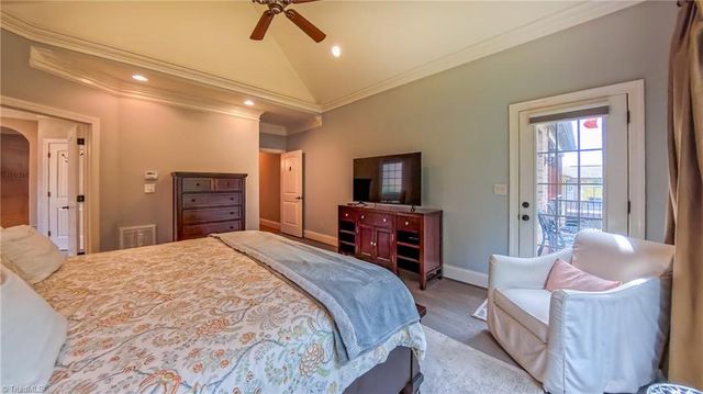 5629 Cedarmere Drive, Winston-salem, NC 27106