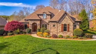 5629 Cedarmere Drive, Winston-salem, NC 27106