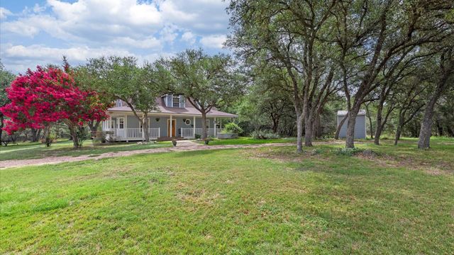 689 Abels Way, Canyon Lake, TX 78133
