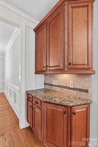 164 Bayberry Creek Circle, Mooresville, NC 28117