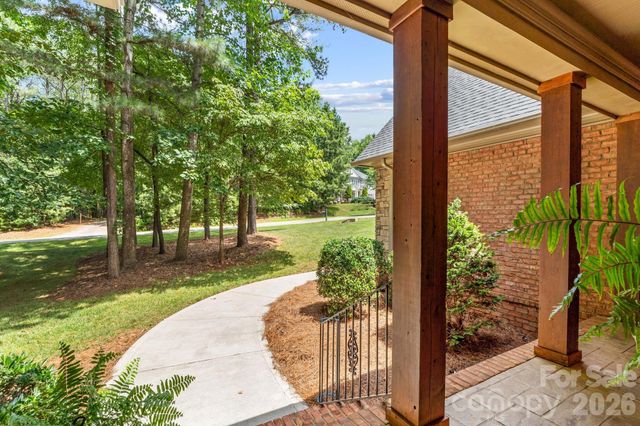 164 Bayberry Creek Circle, Mooresville, NC 28117