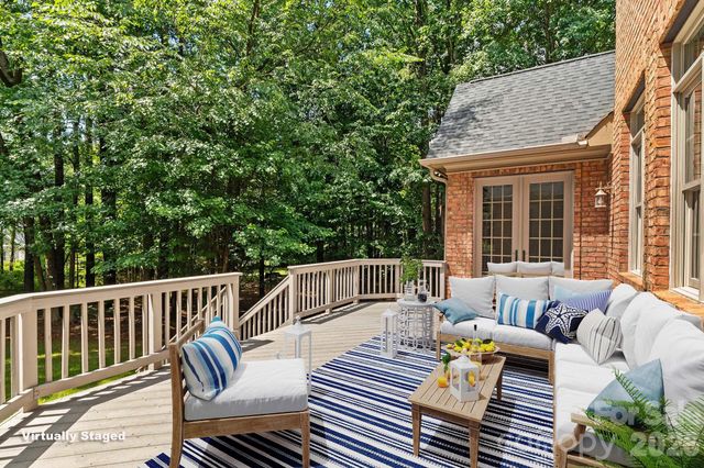 164 Bayberry Creek Circle, Mooresville, NC 28117