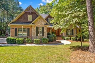 164 Bayberry Creek Circle, Mooresville, NC 28117