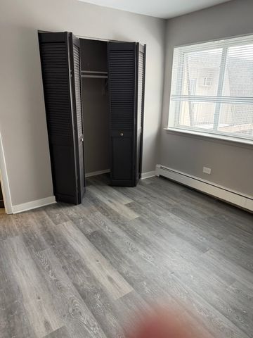 872 Winesap Court 302, Prospect Heights, IL 60070