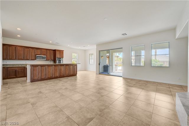 5532 Collier Hills Street, Las Vegas, NV 89149