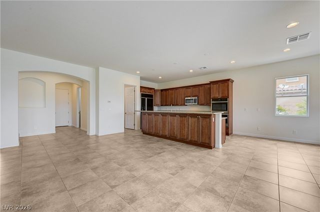 5532 Collier Hills Street, Las Vegas, NV 89149