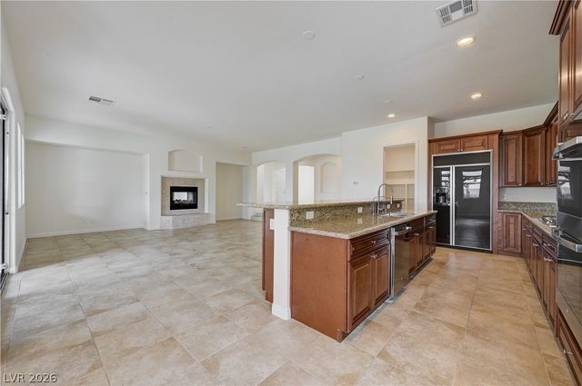 5532 Collier Hills Street, Las Vegas, NV 89149
