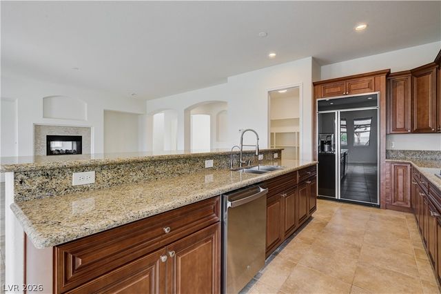 5532 Collier Hills Street, Las Vegas, NV 89149