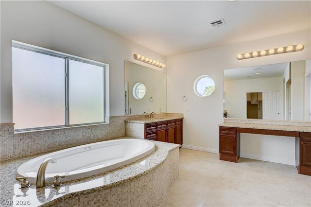 5532 Collier Hills Street, Las Vegas, NV 89149
