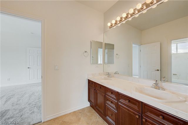 5532 Collier Hills Street, Las Vegas, NV 89149