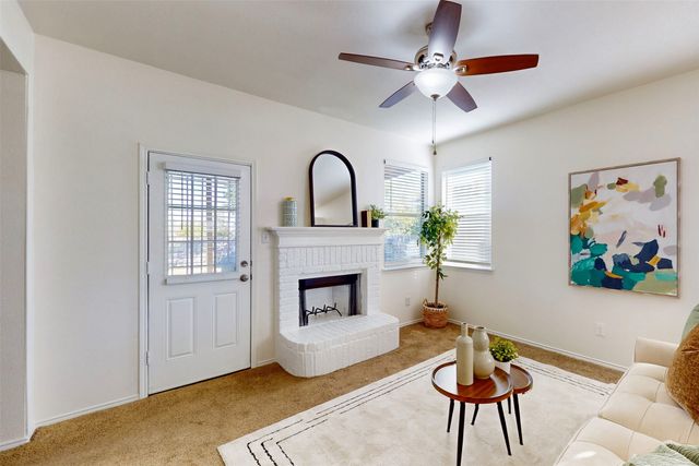 1021 Buffalo Springs Drive, Fort Worth, TX 76140