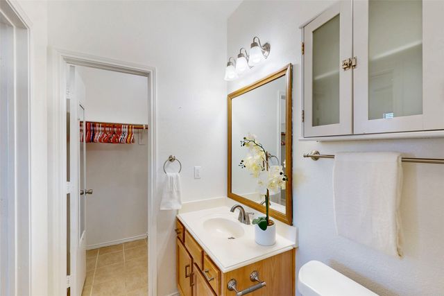 1021 Buffalo Springs Drive, Fort Worth, TX 76140