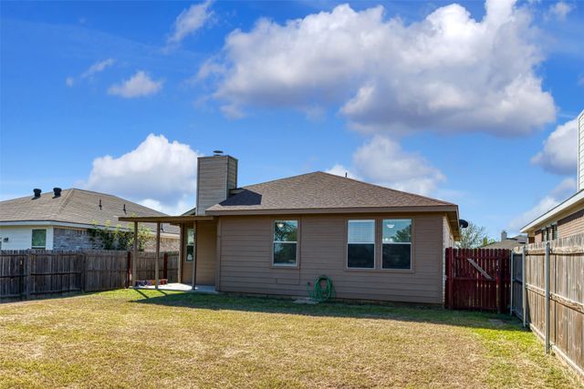 1021 Buffalo Springs Drive, Fort Worth, TX 76140