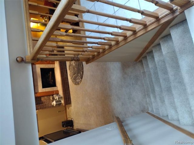 15537 Valerie Drive, Macomb, MI 48044