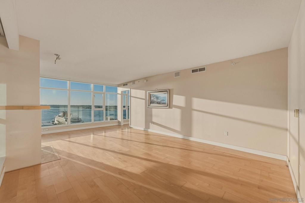1199 Pacific Hwy 2206, San Diego, CA 92101 — photo 2