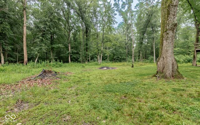 11128 E Sycamore Street, Seymour, IN 47274
