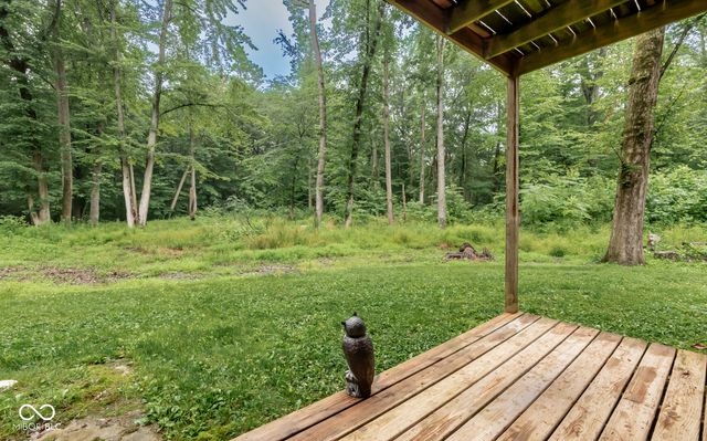 11128 E Sycamore Street, Seymour, IN 47274