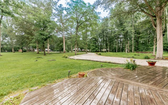 11128 E Sycamore Street, Seymour, IN 47274