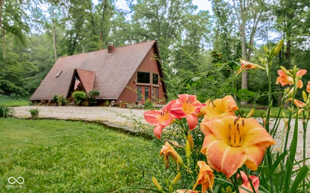 11128 E Sycamore Street, Seymour, IN 47274