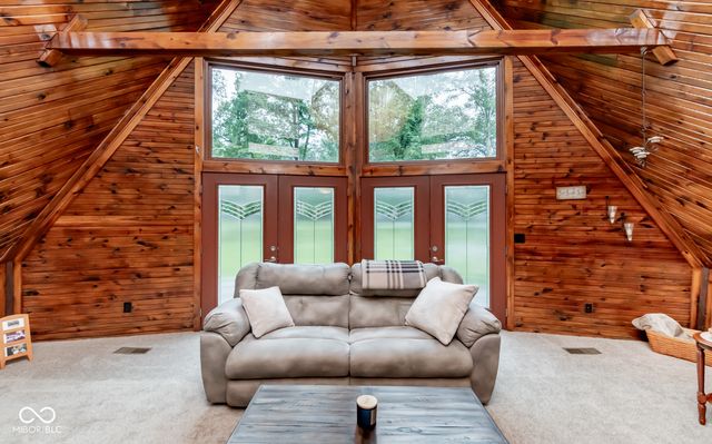 11128 E Sycamore Street, Seymour, IN 47274