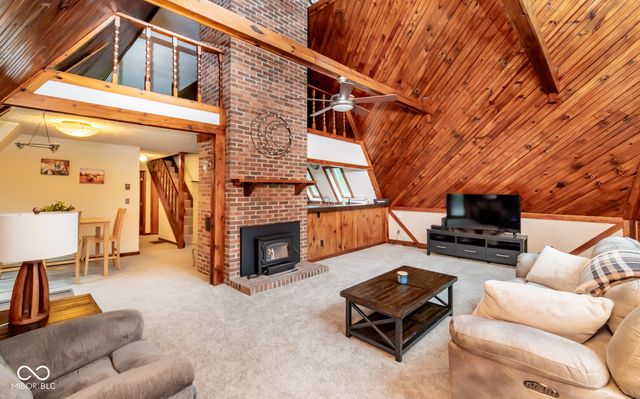 11128 E Sycamore Street, Seymour, IN 47274