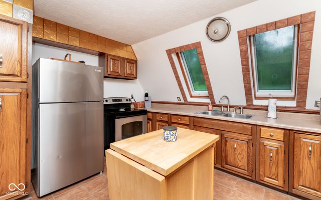 11128 E Sycamore Street, Seymour, IN 47274