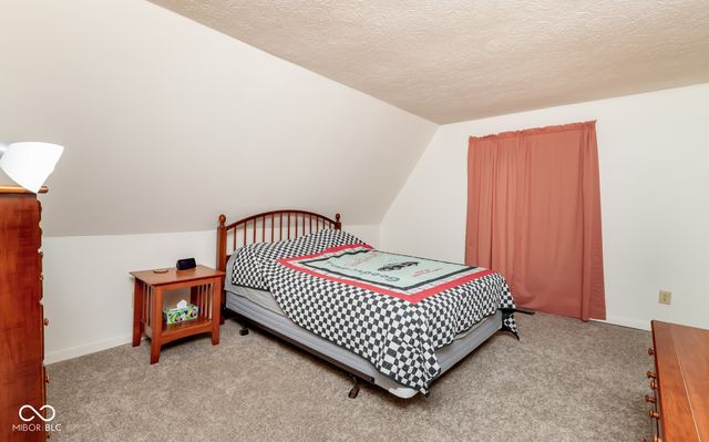 11128 E Sycamore Street, Seymour, IN 47274