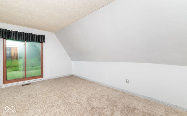 11128 E Sycamore Street, Seymour, IN 47274