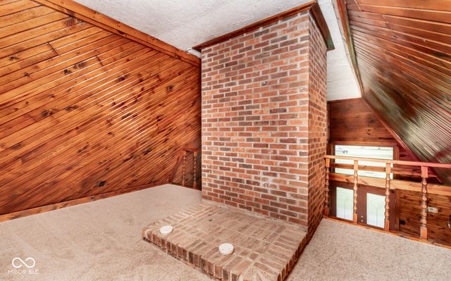 11128 E Sycamore Street, Seymour, IN 47274